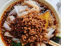 -洪记凉米线(新兴路店)