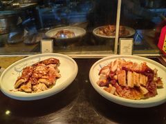 -大中华希尔顿酒店-念自助餐·嗨啤·小龙虾