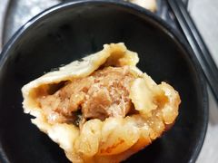 生煎包-老上海食惠裡小籠包生煎包