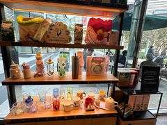 -星巴克(上海长宁来福士1F店)