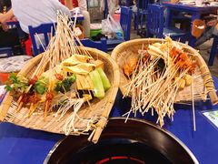 -马路边边串串香(一匡街店)