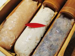 -尚尚仙·酸汤猪手·猪肚鸡火锅(华联万柳购物中心店)