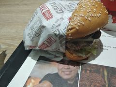 -The Habit Burger Grill 哈比特汉堡(爱琴海店)