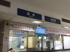-上海市闵行区中心医院·停车场