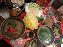 -谭鸭血老火锅·匠心(环球港旗舰店)