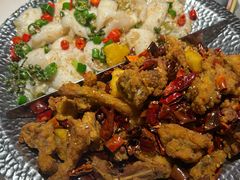 -小鱼小牛(世欧广场店)