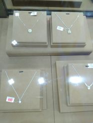 -恒阳珠宝·高级定制镶嵌·天然彩宝·天然钻石(南京西路店)