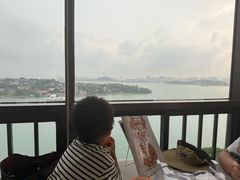 -必胜客(海滨店)