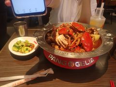 -胖哥俩肉蟹煲(湖滨银泰in77店)