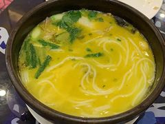 -桥香园云南过桥米线(金马碧鸡店)