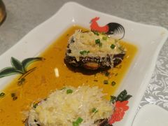 蒜蓉粉丝蒸鲍鱼-达叔香味海鲜(海棠68环球美食街店)