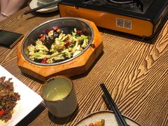 -佬湘楼·27年湘菜(天河都市广场店)