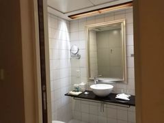 -铜锣湾如心酒店