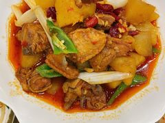 新疆大盘鸡-清真·玛丽亚新疆菜主题餐厅(浙江中路店)
