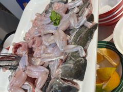 -蜀滋香鲜鱼美蛙火锅(339店)