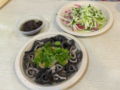 -黑八私房老北京炸酱面