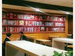-麦当劳(展览路店)