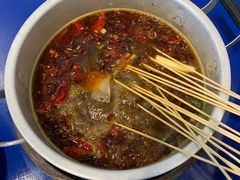 百种串串-马路边边 传媒大学店