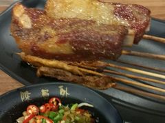 大排-陈员外正宗夹江烧烤(广福路店)