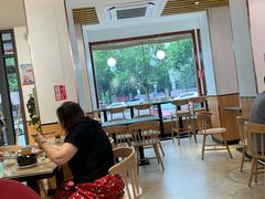 大堂-闫家驴肉老店(华电一校店)