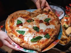 超级爱心水牛芝士披萨-IL TEATRO 精品意大利餐厅