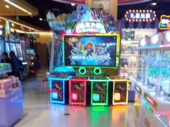 -爱玩嘉年华(龙湖源著天街店)