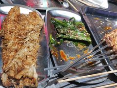 -马路牙子烧烤音乐酒馆(望京店)