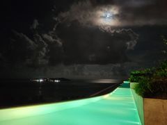-瑰丽酒店·海吧·天际下午茶·现场DJ·天台酒吧