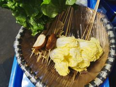 -马路边边串串香(苗栗路店)