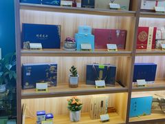 -浙茶集团狮峰·西湖龙井·杭州特产(莫干山路专卖店)