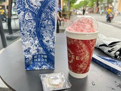 -霸王茶姬(上海静安大悦城店)