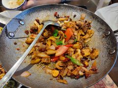 -富正毅三下锅·湘西韵味(天门山索道店)
