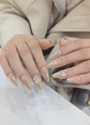 -雅洁美甲美睫