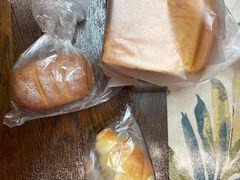 -沁屋面包店(人民东路店)