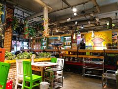 大堂-钢管厂歆瑞源油卤串串香(春熙路太古里店)
