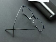 -目艮眼镜SHOWROOM(品牌集合店)