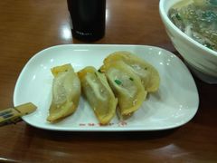 -小姜锅贴(凤凰街店)