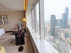 -大连中远海运洲际酒店