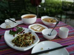 -香巴拉云南餐厅(华莱坞店)