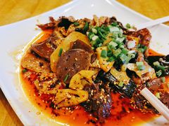 -八一路好吃街(雨田商务大厦店)