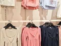 -Hollister(天环广场店)