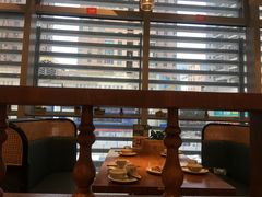 靠窗位-莲香西域·正宗新疆菜(龙华店)