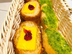 餐前面包-晶雅花园西餐厅(南京首店)