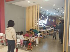 等位区-客临百思德·东北特色馆(龙湖时代天街店)