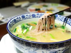 过桥米线-世博花园酒店-自助餐厅