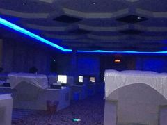 -水中央富硒温泉