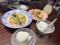 -古都历食南京菜·烤鸭·鸭血粉丝·汤包(南京博物院店)