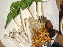 菌类拼盘-掂档潮汕牛肉火锅(沈阳万象城店)