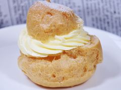鲜乳奶油泡芙-炉边皮皮·烘焙甜品工厂店