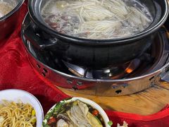 -花苑美食横琴生蚝火锅(拱北粤华路店)